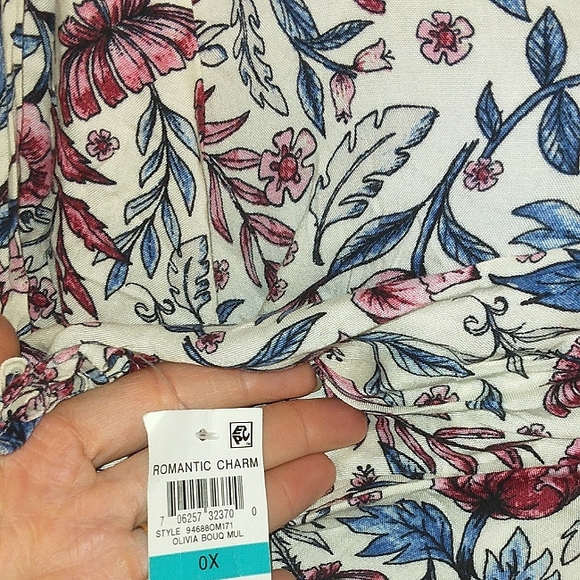 NWT☆STYLE & CO☆Plus Size Long Bell Sleeve Button Down Blouse☆0X - Picture 14 of 16